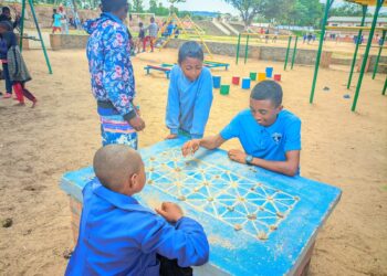 Wir spielen zusammen 😊